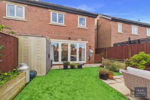 Photo 30- click for photo gallery